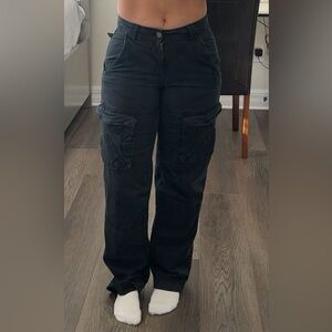 Black cargo pants, super comfortable, low rise